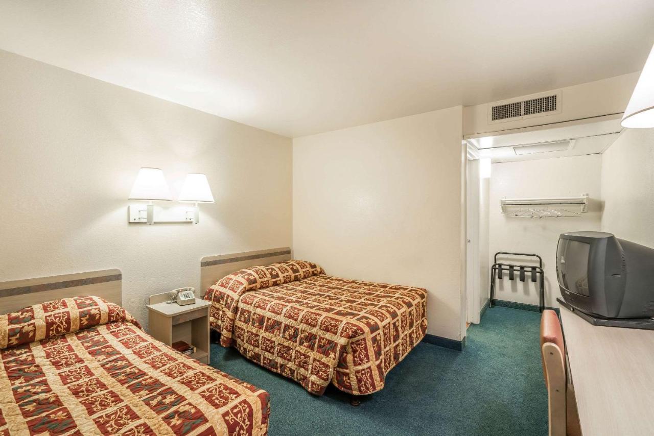 Rodeway Inn Pasco Zewnętrze zdjęcie
